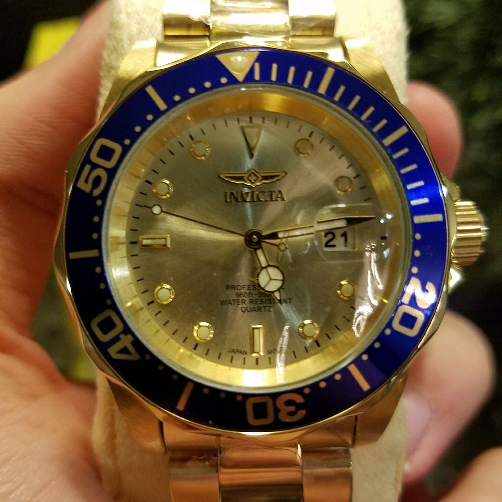 Invicta 18K Gold Plated Watch - Picture 5 of 8